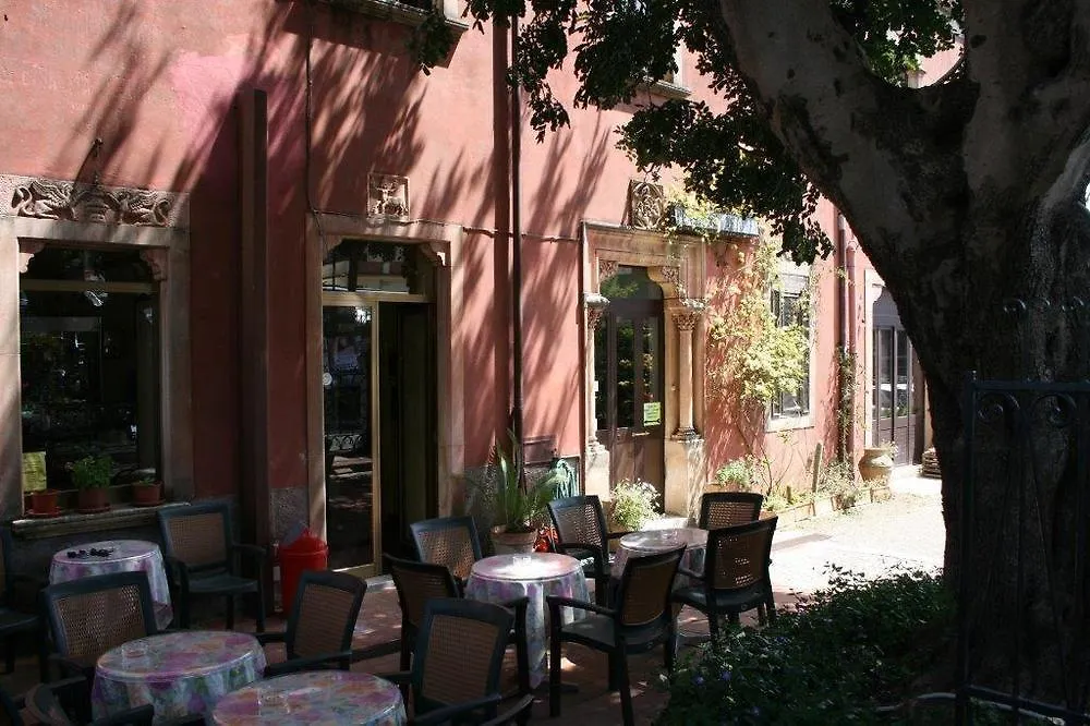 Villa Astoria Taormina Hotel