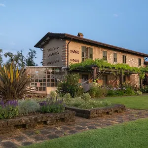 Landhaus Olimagio Farm With Animals And 25m Pool, At Cycling Distance Pietrasanta