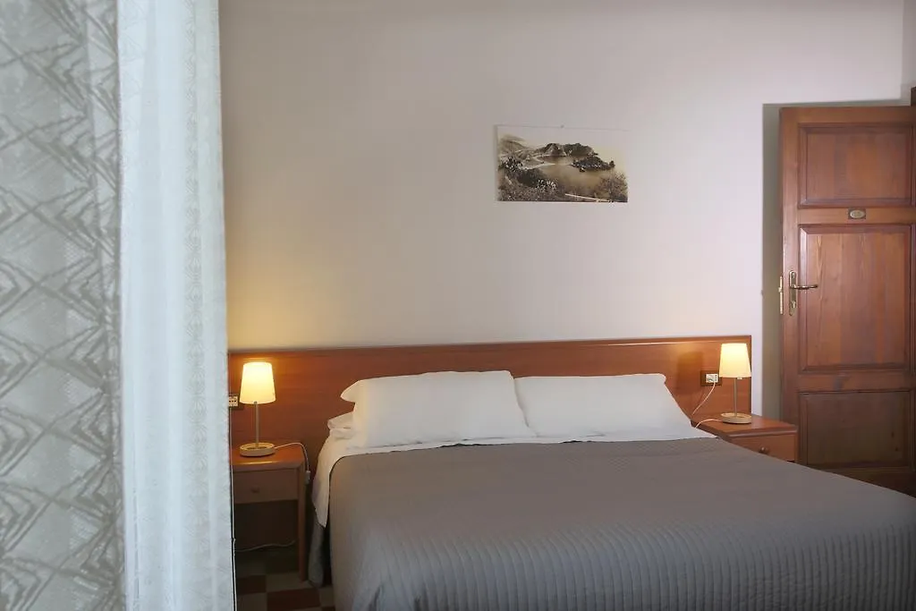 Villa Astoria Taormina 2*,
